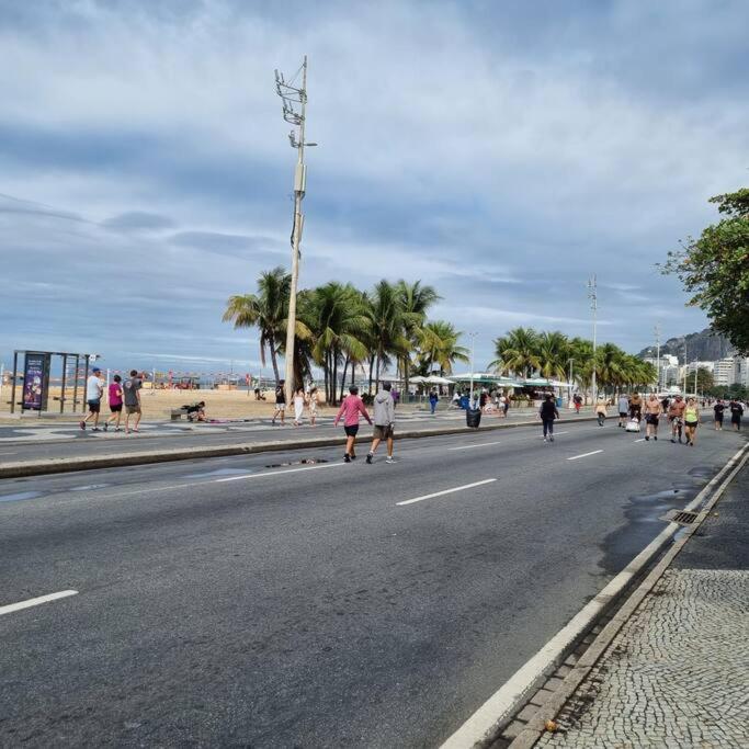 Apartamento Em Copacabana A 100 Metros Da Praia Río de Janeiro Exterior foto